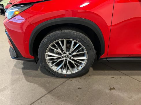 Used 2025 Lexus NX 300h NX 350h Luxury image 45