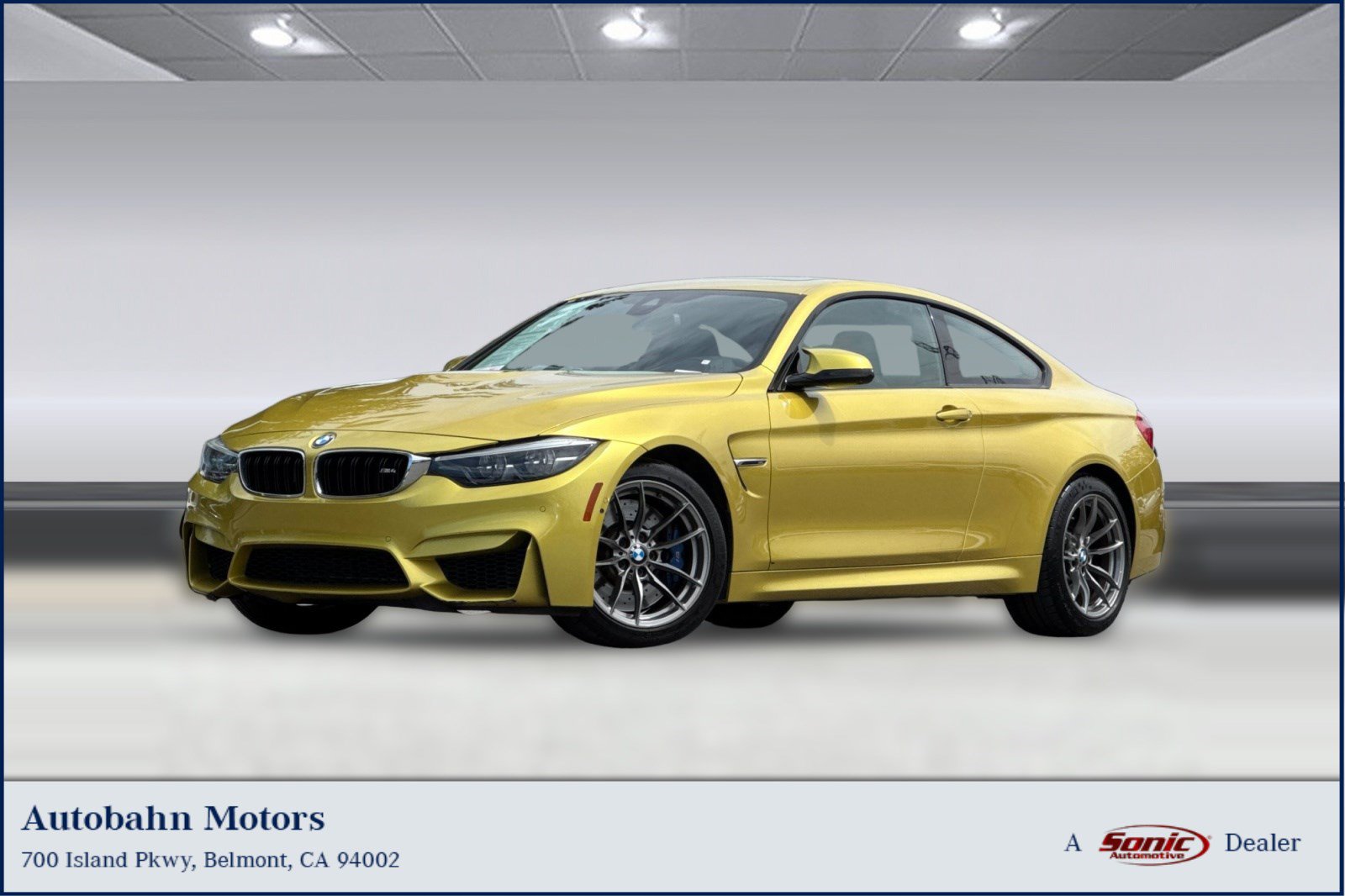 Used 2018 BMW M4 Coupe RWD image 1