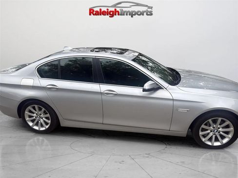 Used 2014 BMW 535i xDrive Sedan AWD/4WD image 2