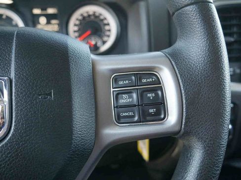 Used 2023 RAM 1500 Classic SLT AWD/4WD image 37