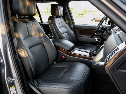 Used 2021 Land Rover Range Rover P525 Westminster Edition image 37