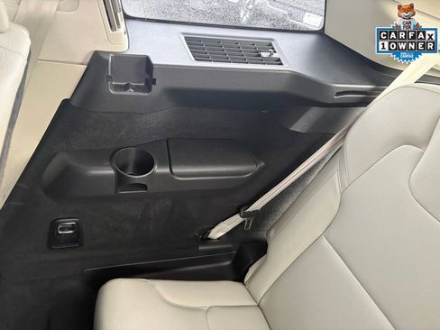 Used 2023 Volvo XC90 B6 Plus w/ Protection Package Premier image 43