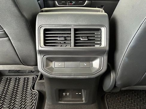 Used 2024 Volkswagen Atlas Cross Sport SEL Premium R-Line image 56