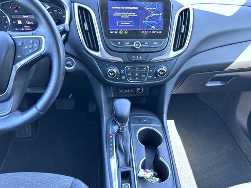 Certified 2022 Chevrolet Equinox LT image 12