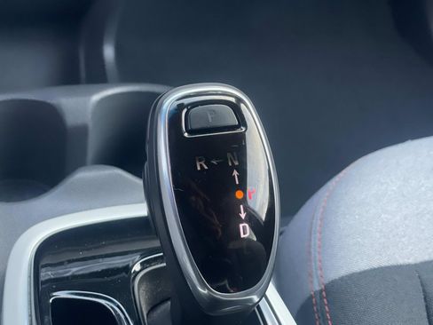 Used 2020 Chevrolet Bolt LT image 18