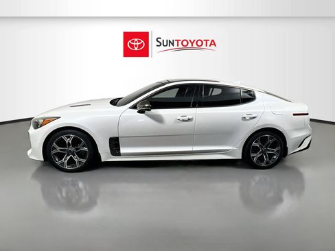 Used 2021 Kia Stinger GT-Line w/ Sun & Sound Package RWD image 7