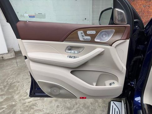 New 2026 Mercedes-Benz Maybach GLS 600 Maybach GLS 600 image 10