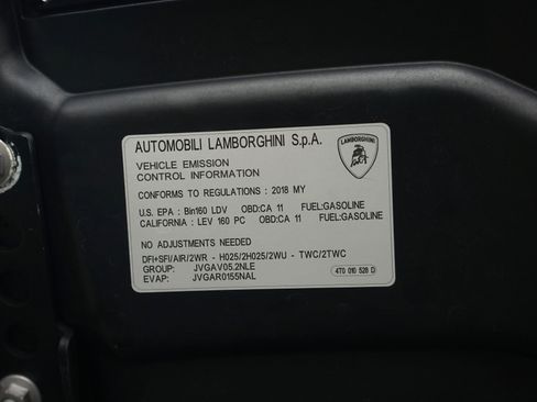 Used 2018 Lamborghini Huracan LP 580-2 image 39