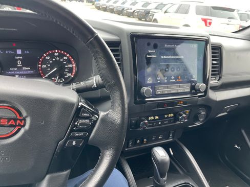 Used 2022 Nissan Frontier Pro-X w/ Pro-X Premium Package image 18