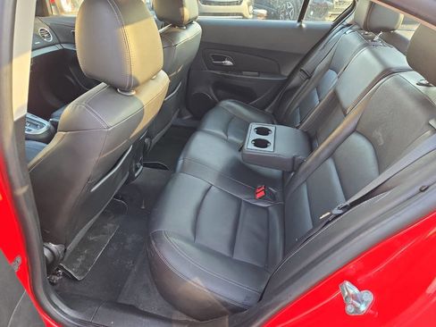 Used 2015 Chevrolet Cruze LT image 16