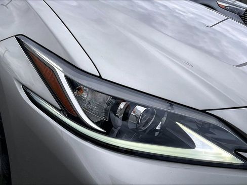 Used 2021 Lexus ES 350 350 w/ Accessory Package image 33