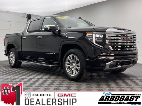 Used 2023 GMC Sierra 1500 Denali AWD/4WD image 1