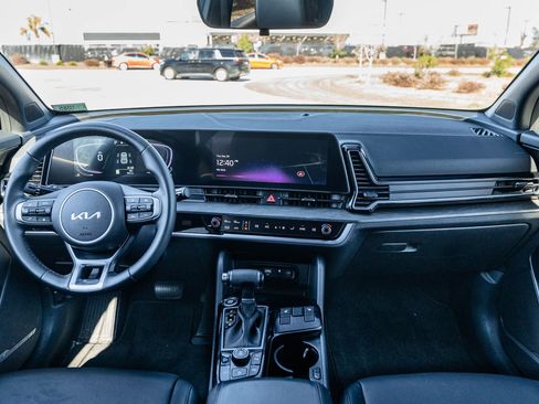 Used 2025 Kia Sportage X-Line w/ Premium Package image 22