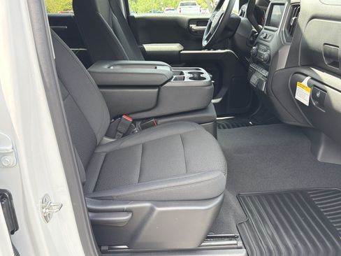 New 2026 Chevrolet Silverado 1500 W/T w/ WT Value Package AWD/4WD image 13