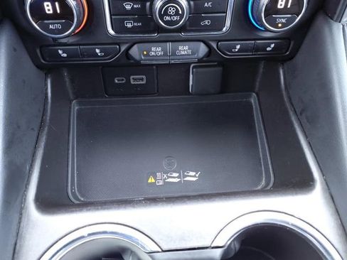 Used 2021 Chevrolet Tahoe LT image 17