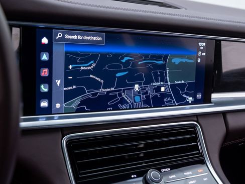 Used 2023 Porsche Panamera 4 Platinum Edition image 24