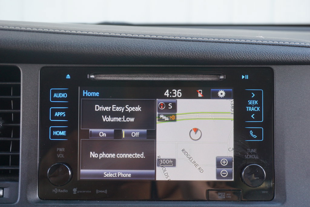 Used 2017 Toyota Sienna XLE w/ XLE Navigation Package AWD/4WD image 14