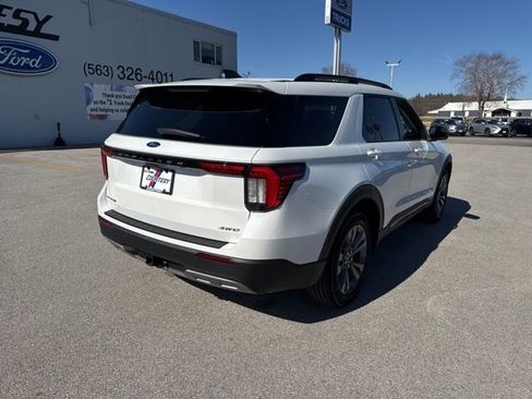 New 2026 Ford Explorer Active w/ Active Comfort Package image 5
