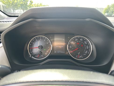 Certified 2021 Toyota RAV4 XLE Premium FWD image 21