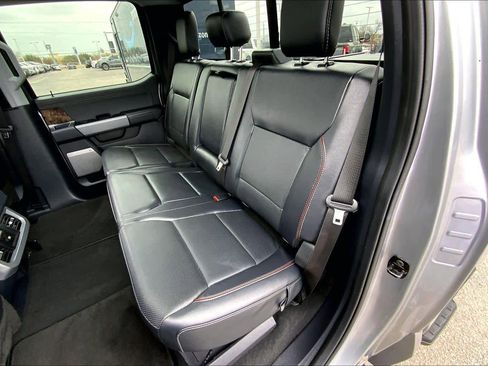 Certified 2024 Ford F250 Lariat w/ Lariat Ultimate Package image 19