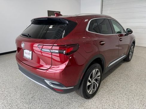 Used 2023 Buick Envision Essence FWD image 3