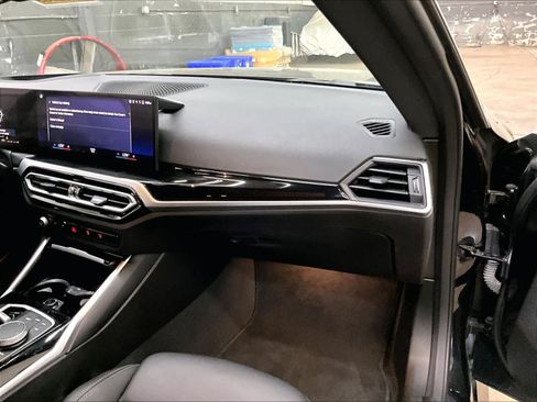 Used 2023 BMW 230i Coupe w/ Convenience Package RWD image 18