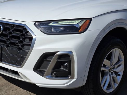 Certified 2023 Audi Q5 2.0T Premium w/ Convenience Package AWD/4WD image 12