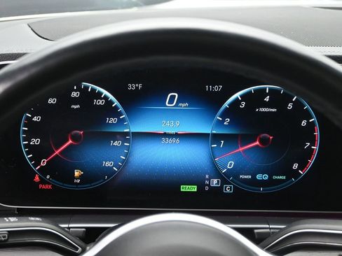 Used 2022 Mercedes-Benz GLS 450 4MATIC image 11