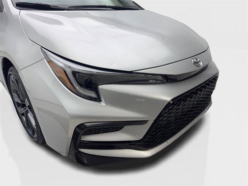 Used 2024 Toyota Corolla SE image 17