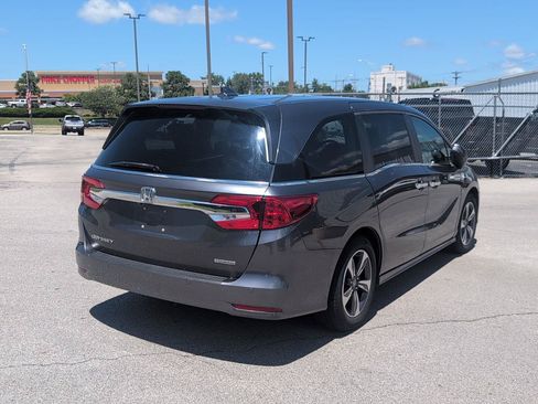 Used 2018 Honda Odyssey Touring image 4