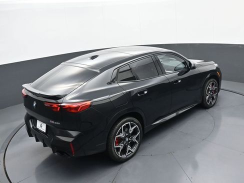 Used 2025 BMW X2 M35i w/ Premium Package image 37