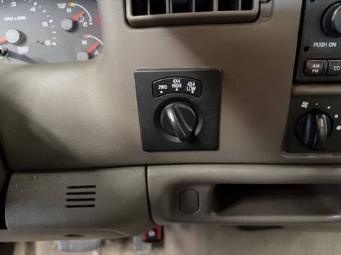 Used 2002 Ford F250 4x4 SuperCab Super Duty image 33