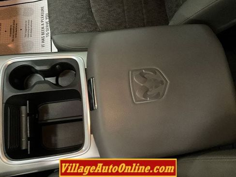 Used 2018 RAM 1500 Big Horn AWD/4WD image 16