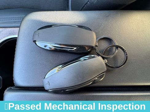 Used 2016 Tesla Model S 90D image 30