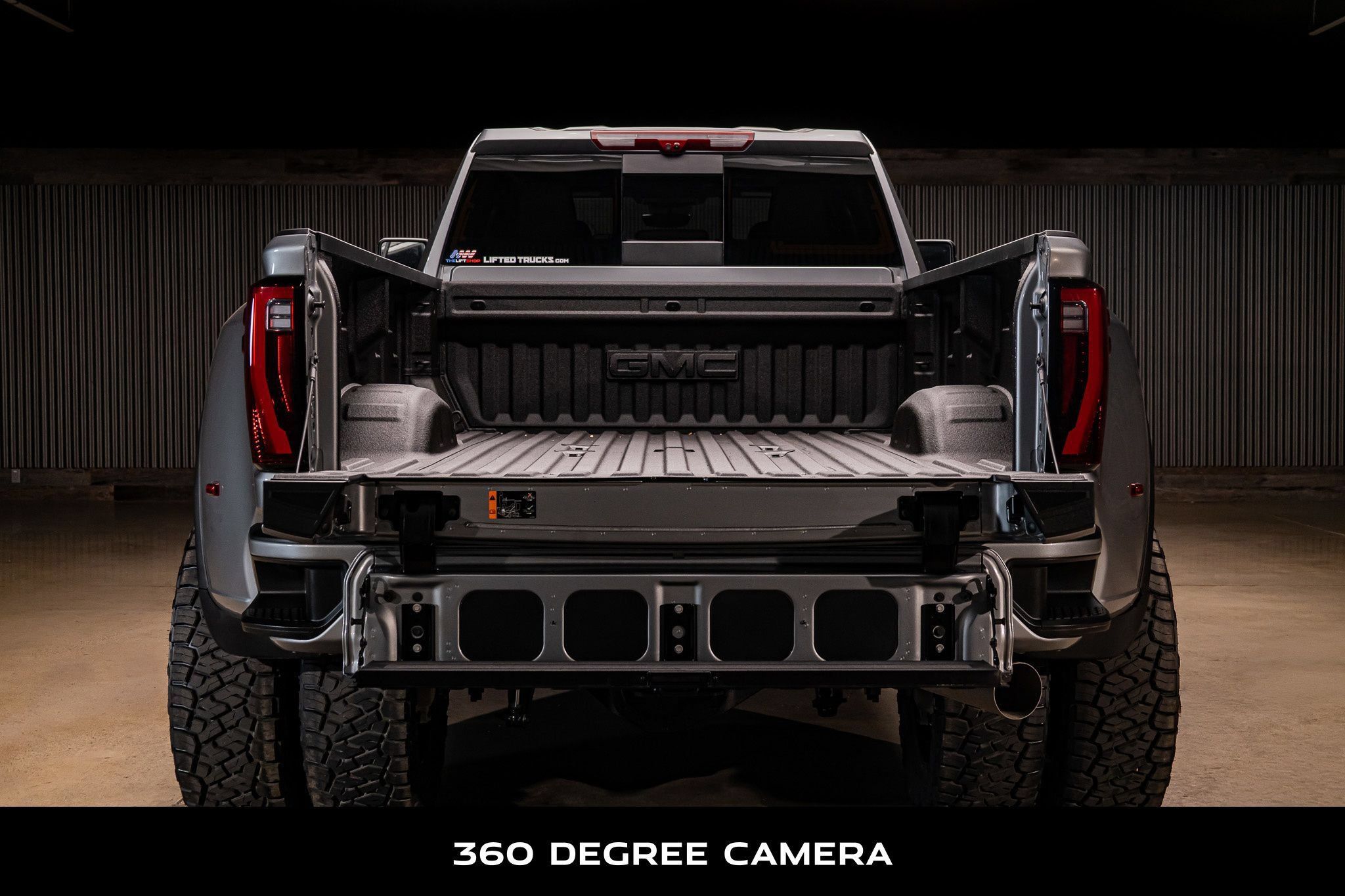 Used 2026 GMC Sierra 3500 Denali w/ Denali Reserve Package AWD/4WD image 9