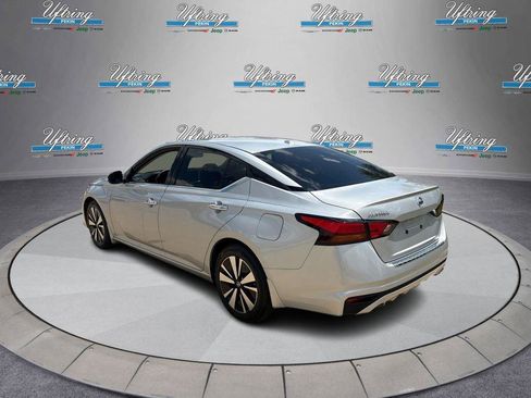 Used 2022 Nissan Altima 2.5 SL FWD image 5