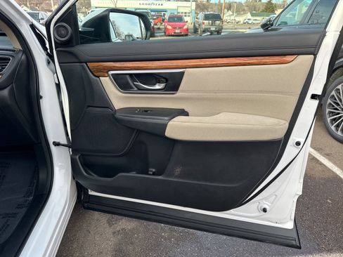 Used 2019 Honda CR-V EX image 31