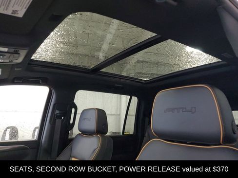 Used 2024 GMC Yukon XL AT4 w/ AT4 Premium Package image 7