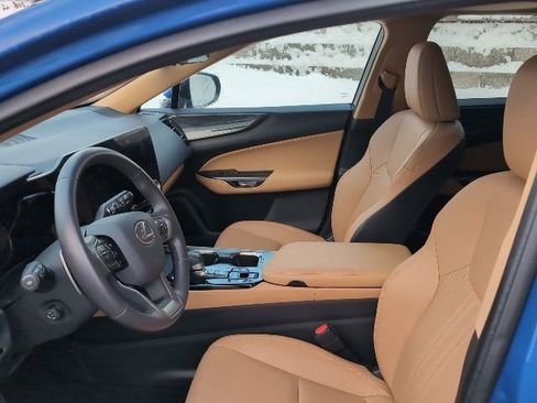 Used 2025 Lexus NX 350 AWD w/ Accessory Package (K3) image 13