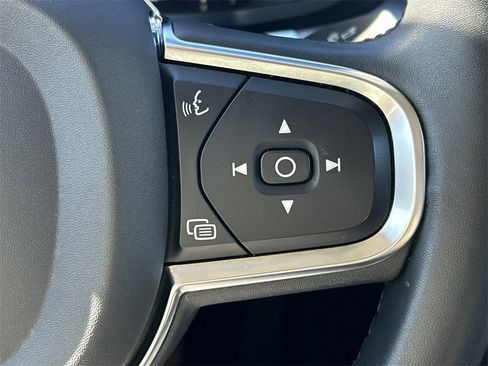 Used 2024 Volvo S60 B5 Core image 36