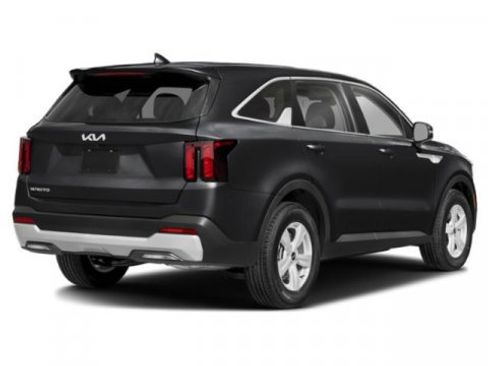 New 2026 Kia Sorento LX FWD image 5