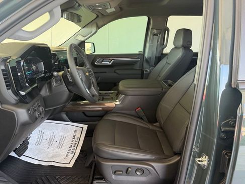 Used 2026 Chevrolet Silverado 1500 LT image 14