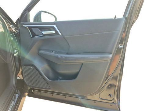 New 2026 Mitsubishi Outlander SE FWD image 30