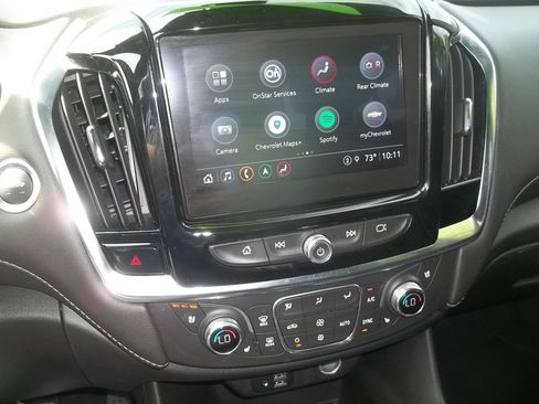 Used 2022 Chevrolet Traverse Premier w/ Redline Edition image 12