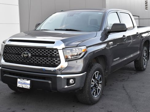 Used 2019 Toyota Tundra SR5 image 11
