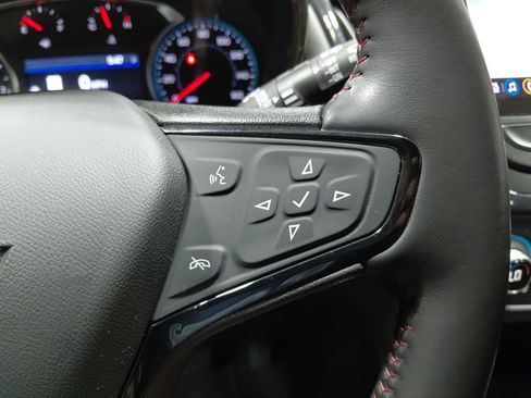 Certified 2022 Chevrolet Equinox RS w/ RS Leather Package AWD/4WD image 40