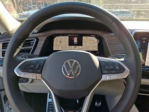 New 2026 Volkswagen Atlas SEL Premium R-Line image 14