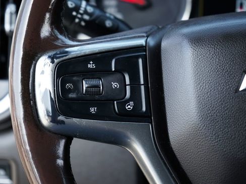 Used 2019 Chevrolet Silverado 1500 LTZ w/ LTZ Plus Package AWD/4WD image 23