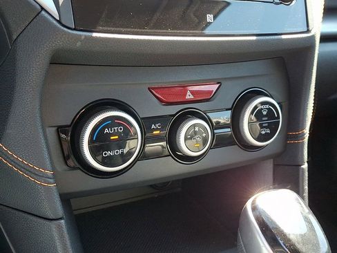 Used 2018 Subaru Crosstrek 2.0i Limited AWD/4WD image 18