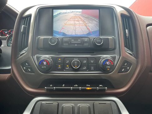 Used 2017 Chevrolet Silverado 1500 High Country AWD/4WD image 34
